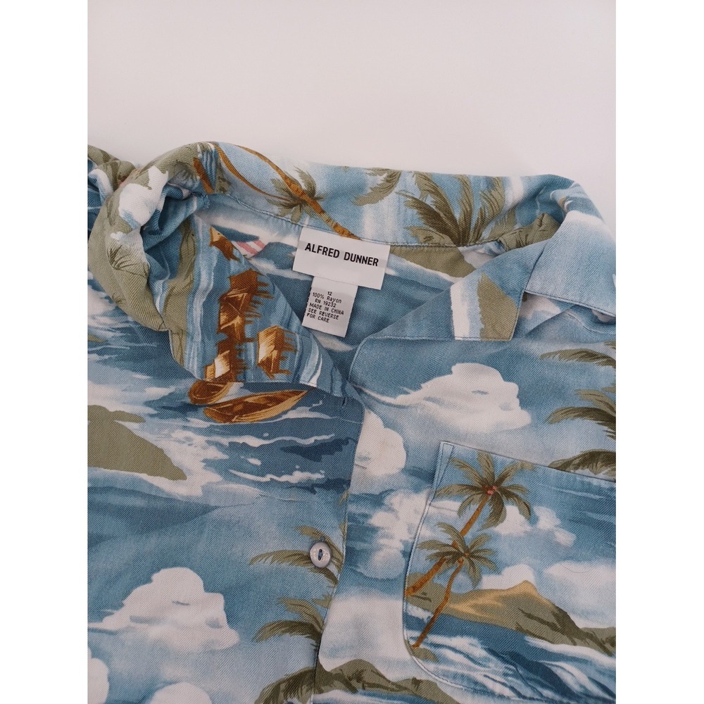 Alfred Dunner Womens size 12 Hawaiian Button-Down Shirt